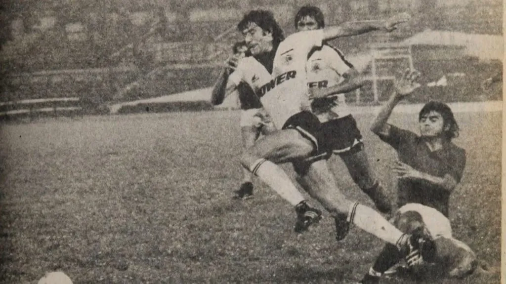 Oscar Rojas (Revista Estadio)