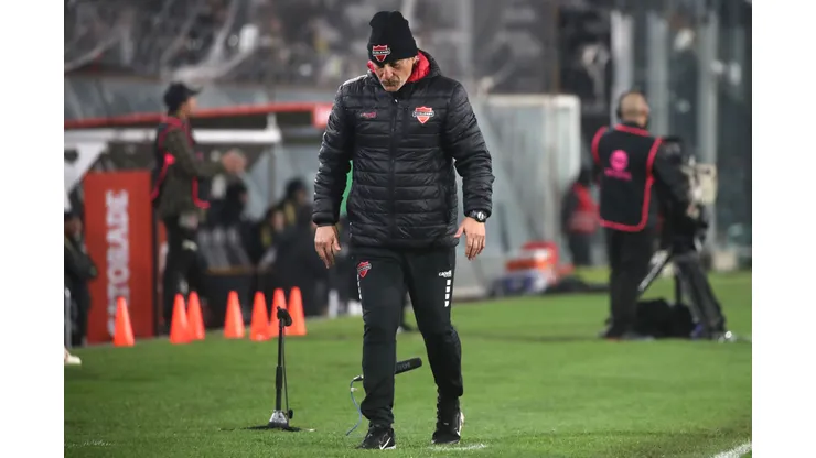 Mario Salas lanzó un potente reclamo tras el duelo entre Colo Colo y Ñublense.