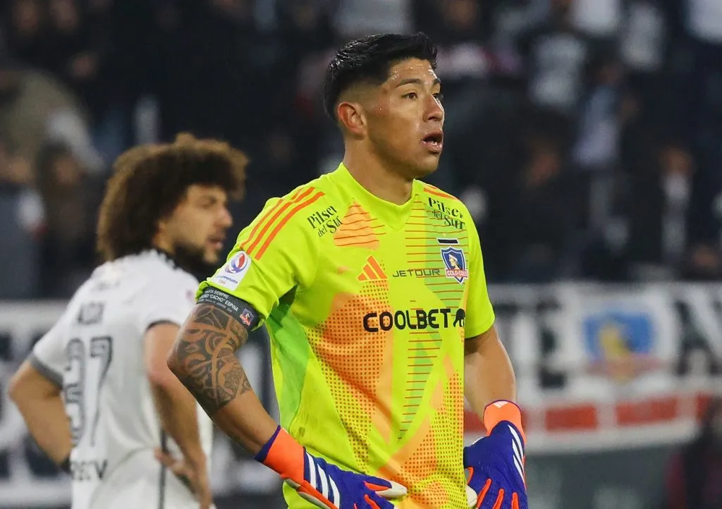 Brayan Cortés luciendo la nueva camiseta de Colo Colo ante Ñublense
(Foto: Marcelo Hernandez/Photosport)