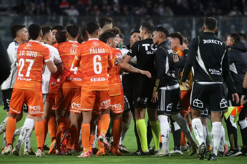 Cobreloa y Colo Colo se volverán a ver las caras por el Torneo Nacional |  Jonnathan Oyarzun/Photosport