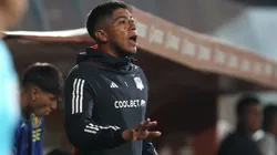 Brayan Cortés recibe consejos de históricos del fútbol chileno