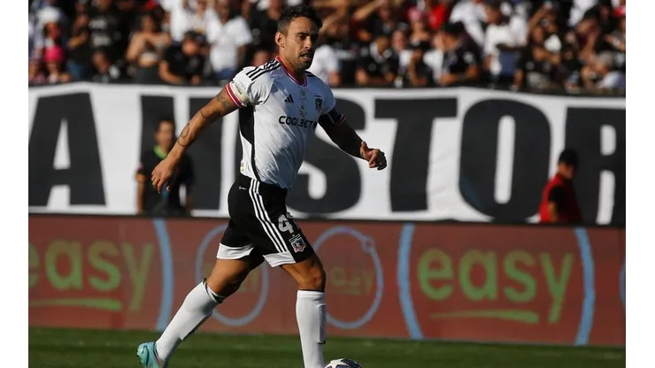 Jorge Valdivia reaparece en redes sociales.