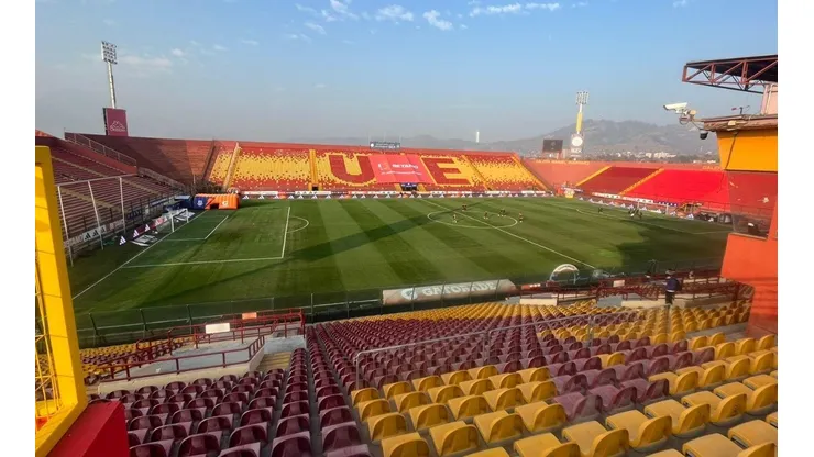El Estadio Santa Laura corre con ventaja para recibir a Universidad de Chile y Santiago Morning.