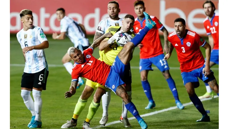 Eduardo Vargas hace más de un año no juega en la Selección Chilena
