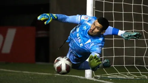 Dituro, por ahora, no se mueve de la UC.