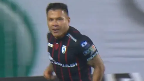 Álvaro Ramos se anota con un golazo en Deportes Iquique ante Deportes Temuco