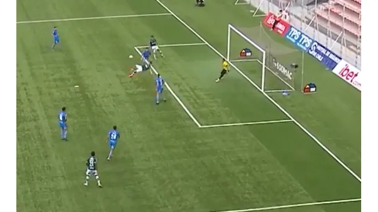 Carlos Muñoz marcó un golazo en la Primera B