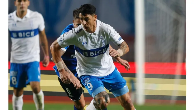 Zampedri es el único jugador que se salva de las críticas en la UC.