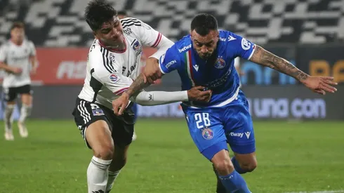 Cereceda quedó molesto con la disparidad de criterio para revisar jugadas.