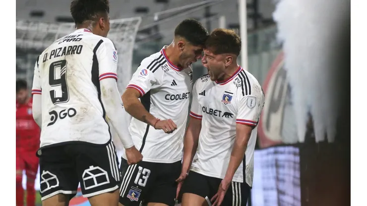 Colo Colo grita con todo la victoria ante Audax Italiano