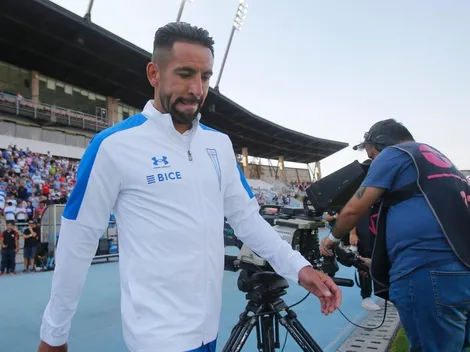 En Colo Colo se refieren a la opción de incorporar a Mauricio Isla