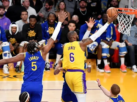 Los Lakers vencen a los Warriors y quedan a un paso de la final del Oeste