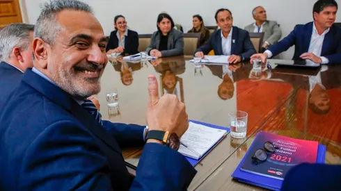 Milad promete trabajo para mejorar la experiencia estadio y erradicar la violencia.