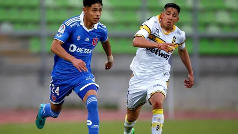 La U está cerca del líder Cobresal