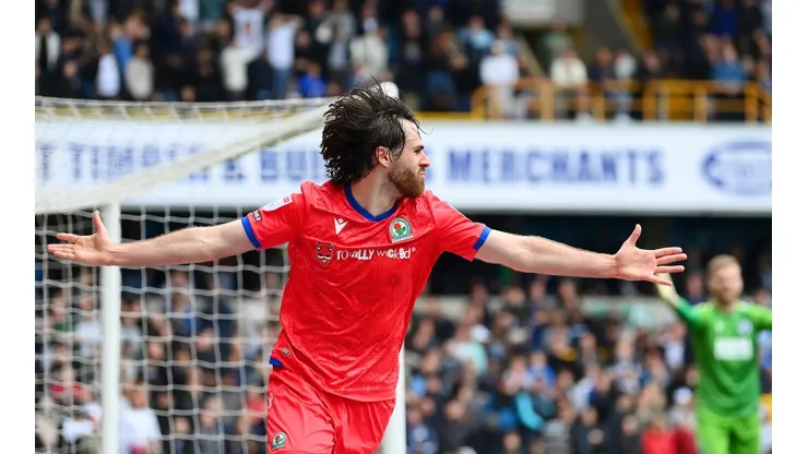 Ben Brereton se despide a lo grande del Blackburn Rovers
