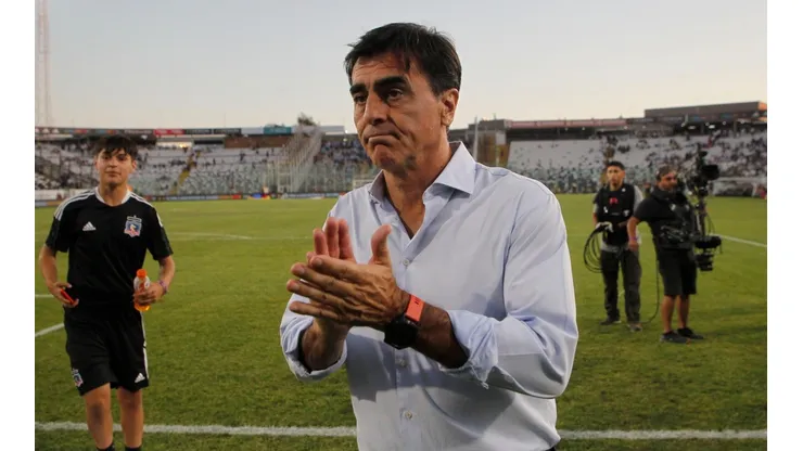 Gustavo Quinteros recibió espaldarazo de histórico del fútbol chileno