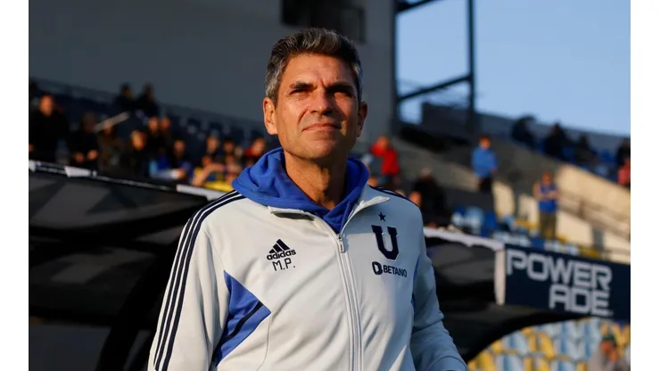 Pellegrino mira con atención la situación del volante argentino