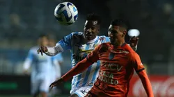 El Manojito de Claveles buscaba su primer triunfo ante el conjunto peruano