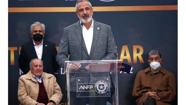 Pablo Milad quiere ayuda de las autoridades para salvaguardar el fútbol chileno