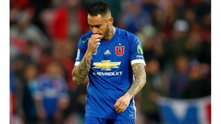 Pinilla se lanzó contra los barristas que obligaron a suspender el Clásico Universitario.