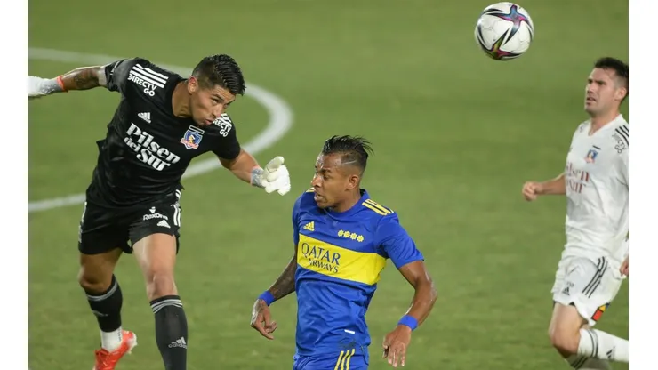 Colo Colo recibe a Boca en Macul.