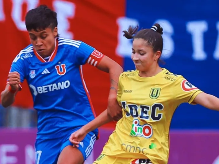 La U le pasa por encima a la U de Conce y se consolida en el liderato