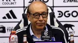 El director de Blanco y Negro confirmó que se buscará la renovación de Jorge Almirón en Colo Colo.