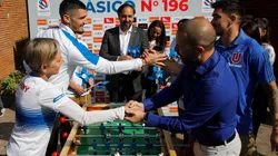 La U venció a la UC en el taca taca