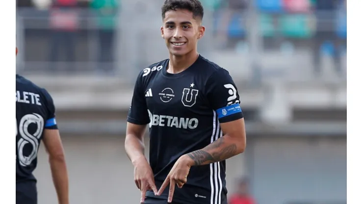 Histórico de Universidad de Chile se derrite por Lucas Assadi: "Se cree el cuento"