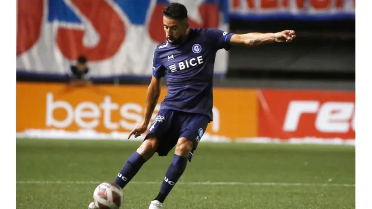 Mauricio Isla no estará en el clásico contra la U