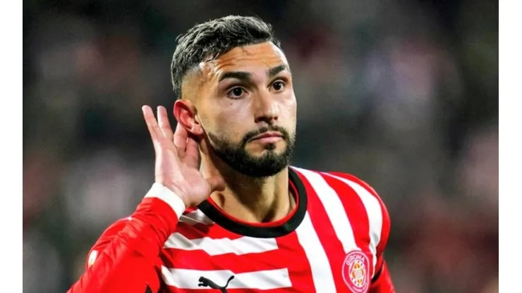 El ex U de Chile se robó todas las miradas en España.