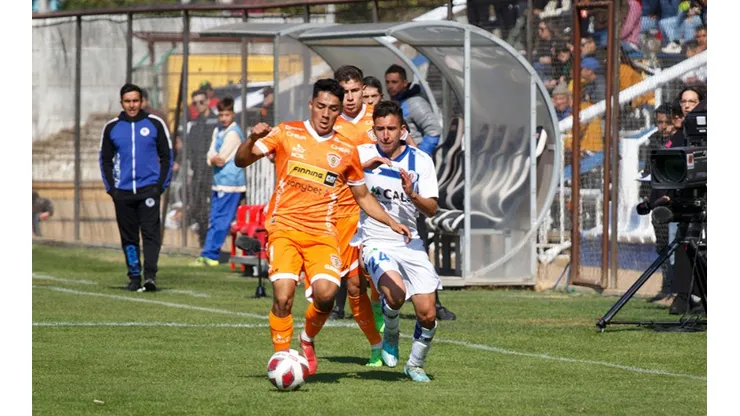Cobreloa no pudo hacer frente a Santa Cruz en la Primera B.C