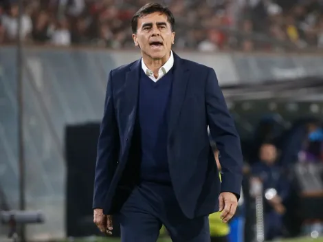 Quinteros se enfada con el árbitro: "Ya te escuché, andá a hablar con ellos, andá"