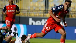 Miguel Ángel Neira llena de flores a Lucas Assadi