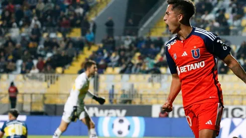 El volante anotó el 2-0 parcial de la U ante Everton