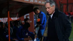 Holan no le da la vuelta al equipo.