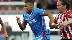 El chileno Iván Morales no continuaría en el Cruz Azul.