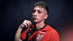 Arriagada no la pasa bien en Paranaense.