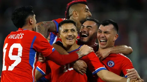 Gary Medel no se olvida de la UC.