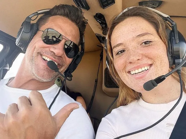 De la Fuente sale a defender a su hija de duras críticas