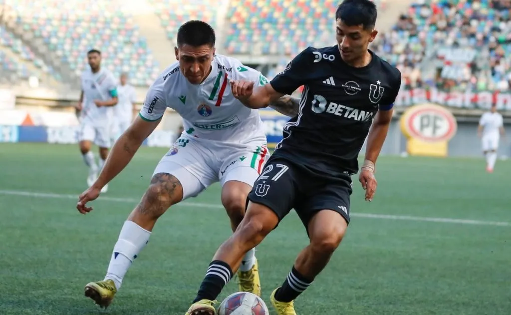 El 2023 sumo minutos en la U con Pellegrino en el banco (Photosport)