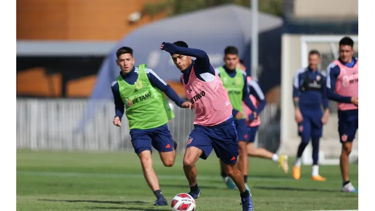 ¿Llegará? Darío Osorio entrena con el resto del plantel de Universidad de Chile y se ilusionan con tenerlo ante Everton
