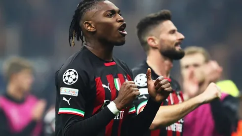 Leao fue clave en el gol de Giroud ante Napoli.