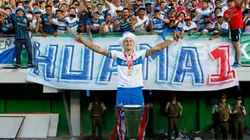 Nicolás Castillo es un reconocido hincha cruzado.