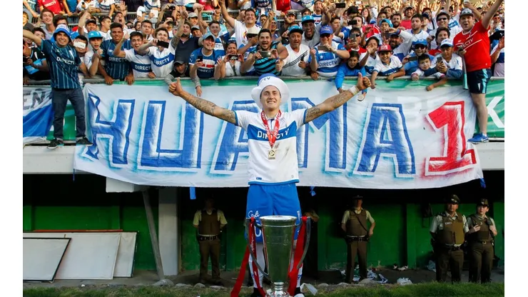 Nicolás Castillo es un reconocido hincha cruzado.