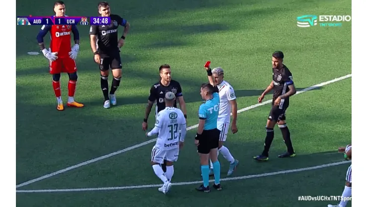 Zaldivia vio la roja ante Audax.