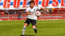 Leonardo Gil desató la furia del pueblo albo.