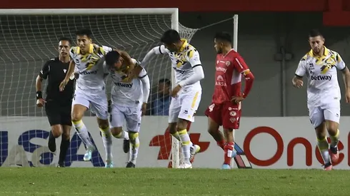 Coquimbo Unido derrotó por 3-1 a Ñublense en Chillán.