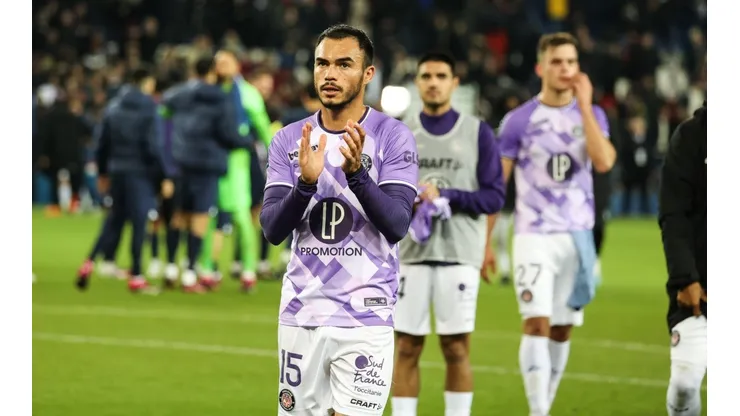Gabriel Suazo fue titular en derrota de su equipo en Francia