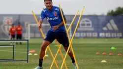 Emmanuel Ojeda entrenando con normalidad en Universidad de Chile.